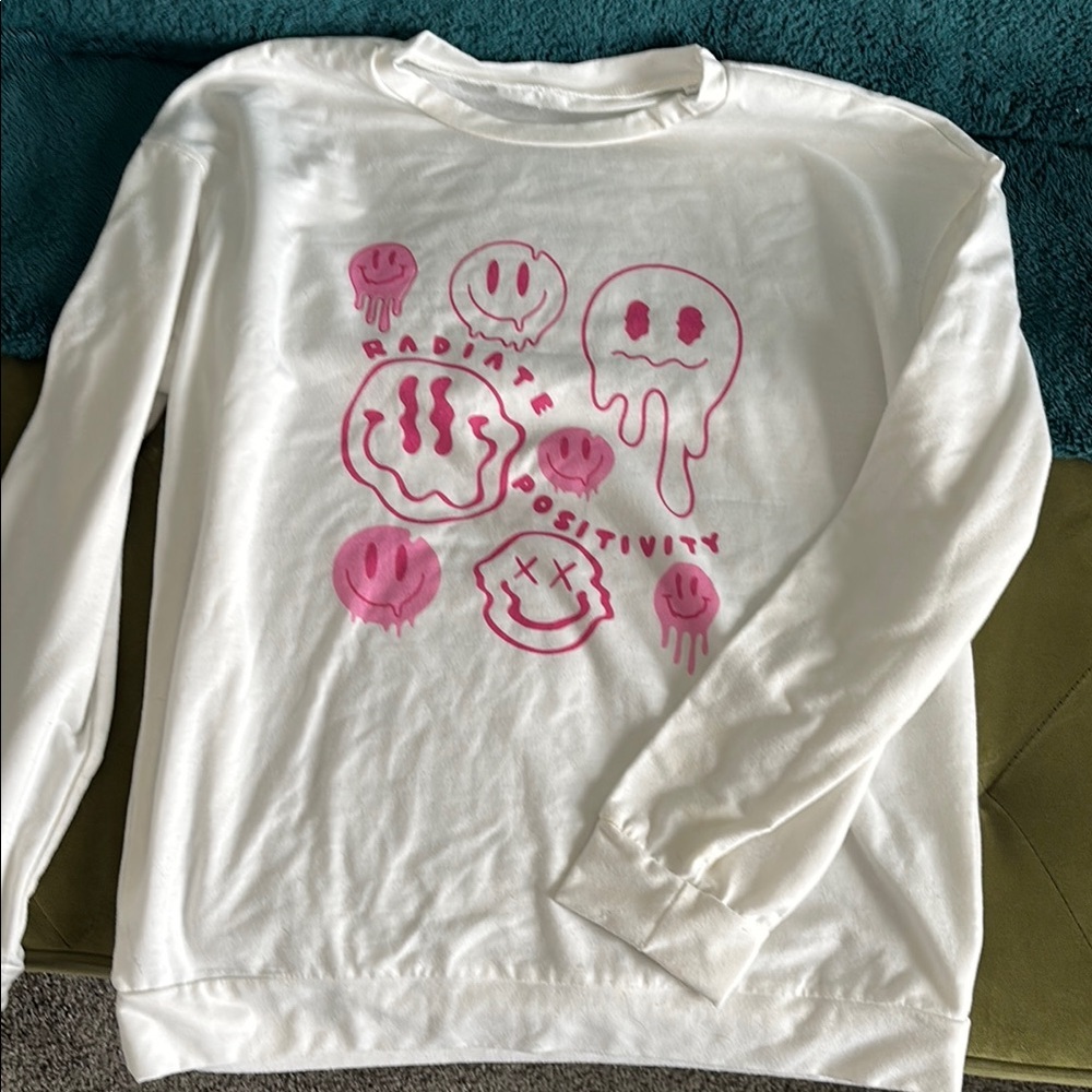 White Sweatshirt with Pink Graphic S